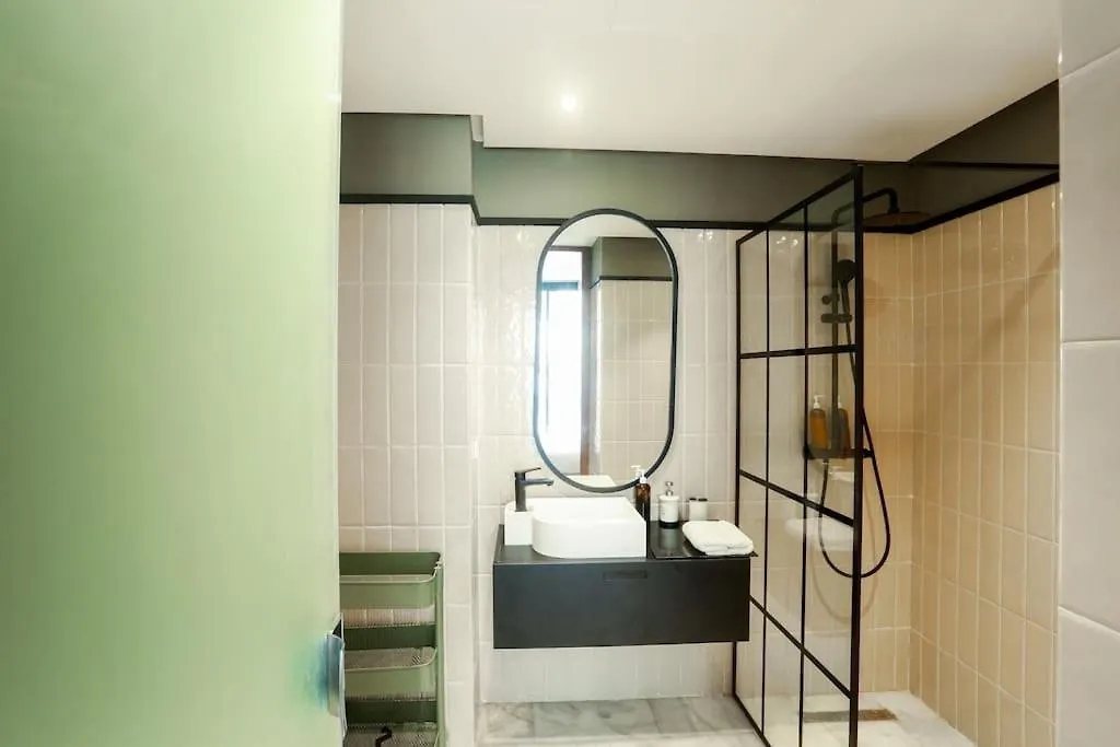 Residence B-Livin - La Ferme Bretonne Casablanca Apartment